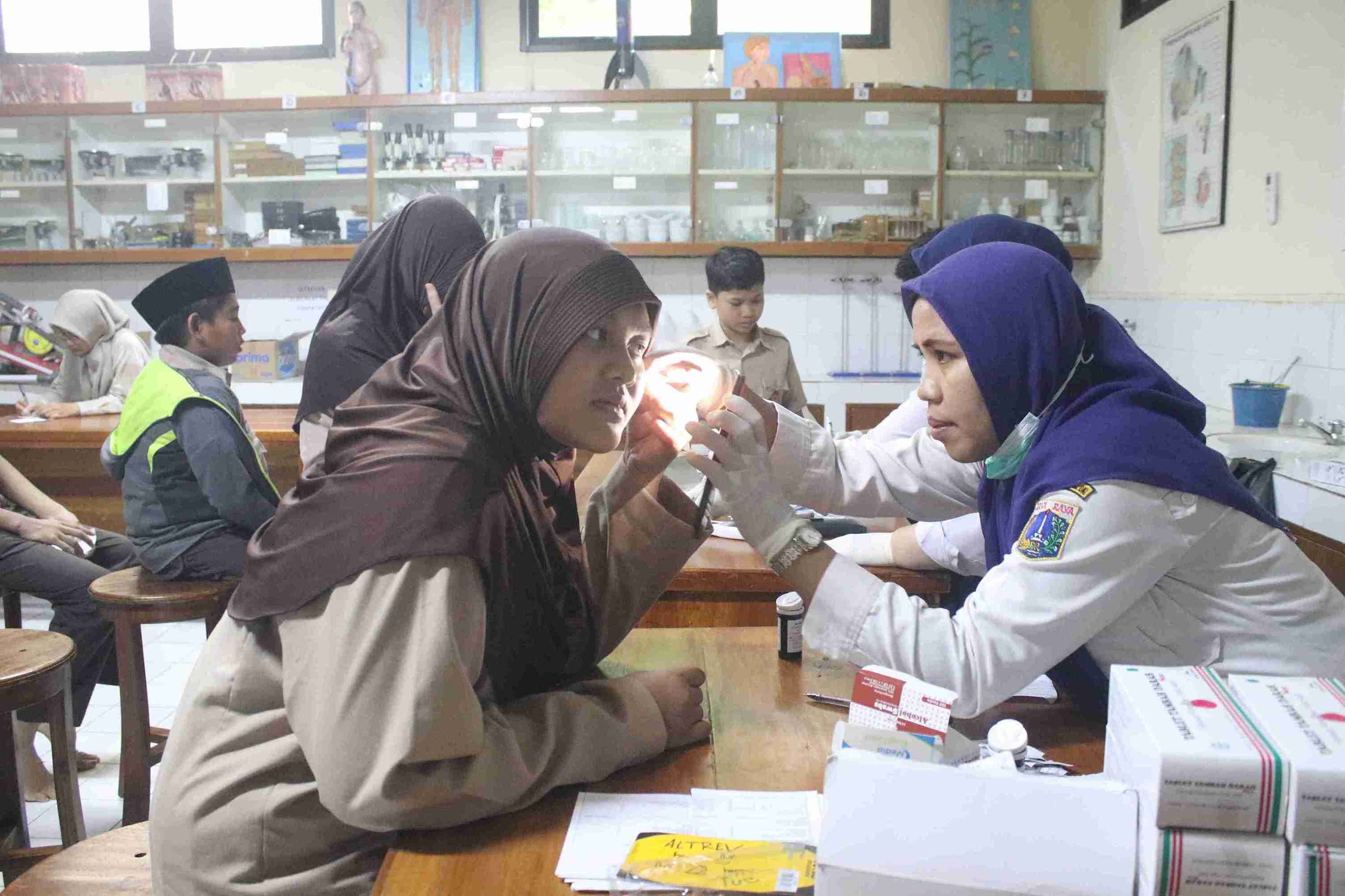 MTs Pembangunan Jakarta Gelar Skrining Kesehatan untuk Siswa